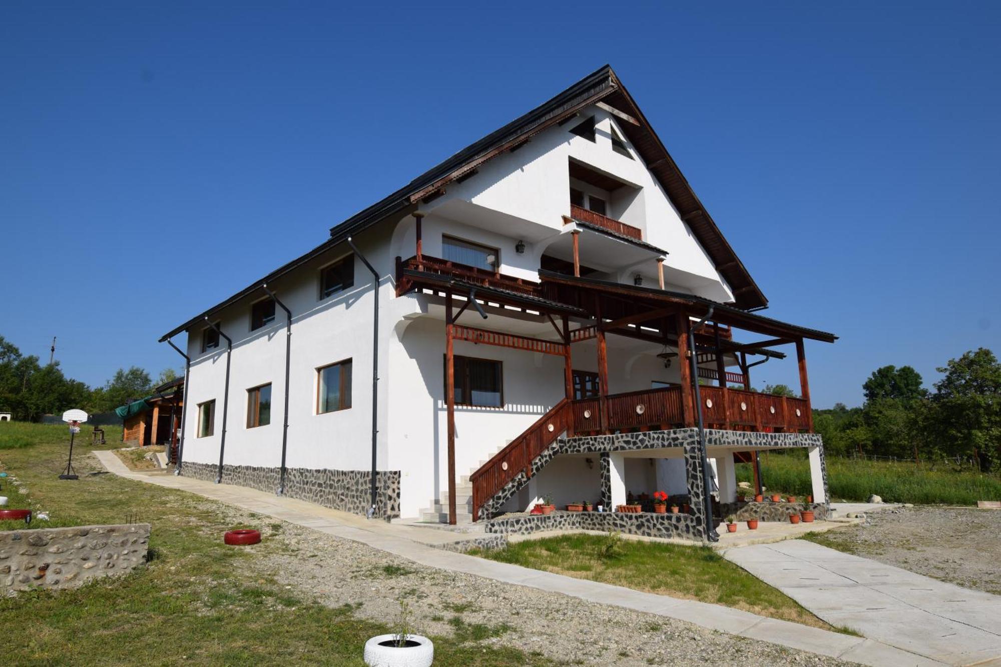 La Radacini Apartment Horezu Exterior photo